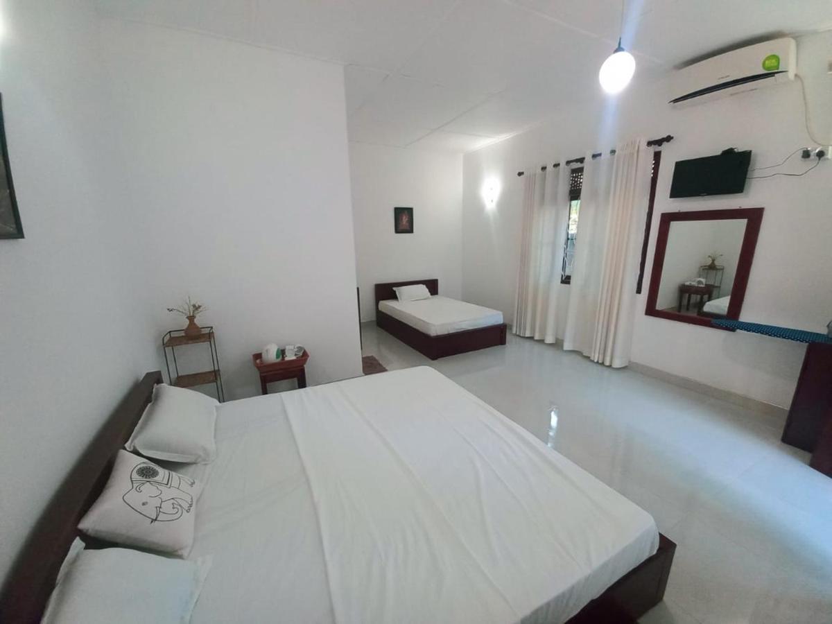 S & D Resort Anuradhapura Dış mekan fotoğraf